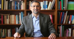 Presidente elogia Mindelact (é fácil quando se é... culto)
