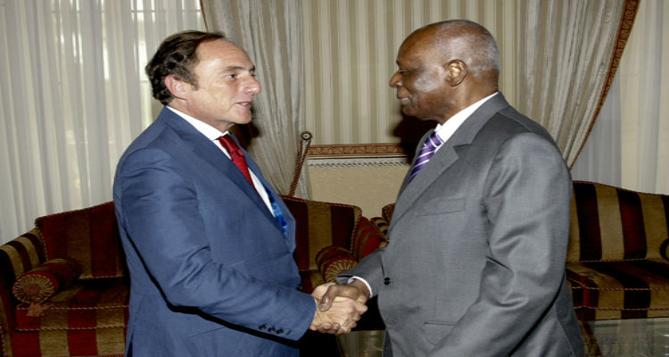 Portugal e Angola cooperam no branqueamento do BESA