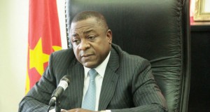 Angola é o MPLA o MPLA é Angola - Folha 8