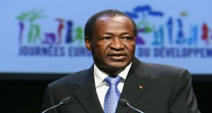 Compaoré exilado na Costa do Marfim - Folha 8