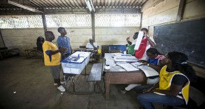 CNE chumba pedido de anulação dos resultados em Moçambique