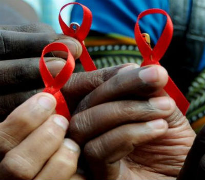 Sendo Angola o país do mundo com o maior índice de mortalidade infantil, é natural que atire a SIDA e outras enfermidades para as calendas. 