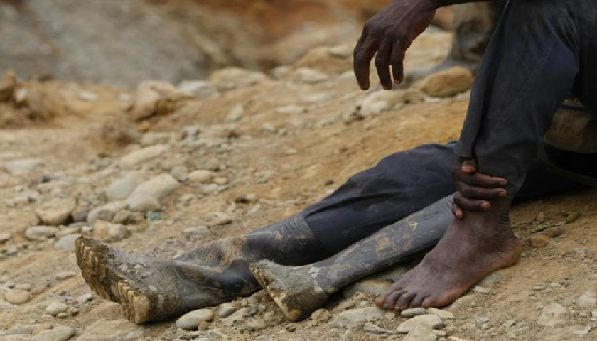 MORTE DE GARIMPEIROS REFLECTE FOME E POBREZA